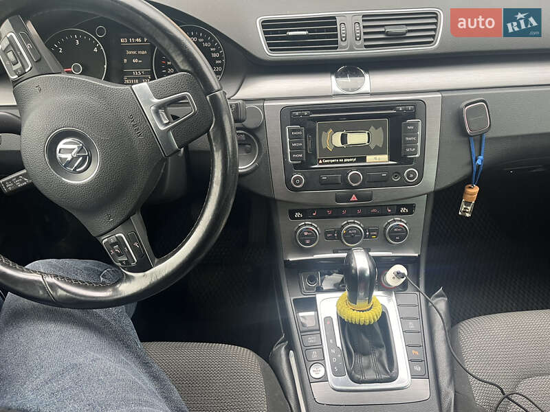 Универсал Volkswagen Passat 2012 в Самборе