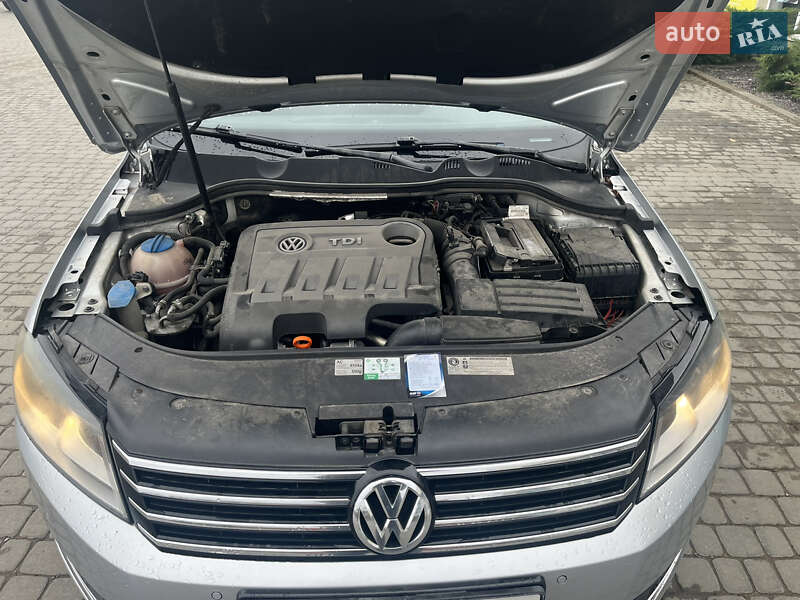 Универсал Volkswagen Passat 2012 в Самборе