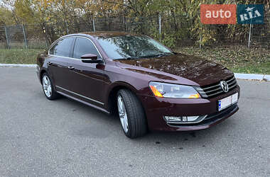 Седан Volkswagen Passat 2014 в Вишневому