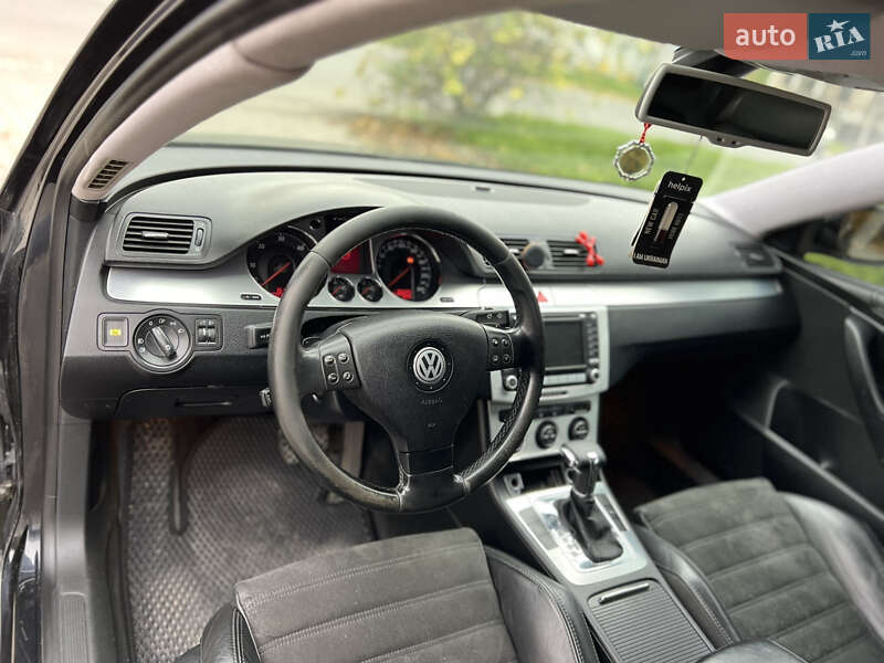 Седан Volkswagen Passat 2006 в Кам'янець-Подільському