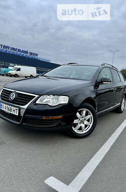 Універсал Volkswagen Passat 2009 в Дніпрі