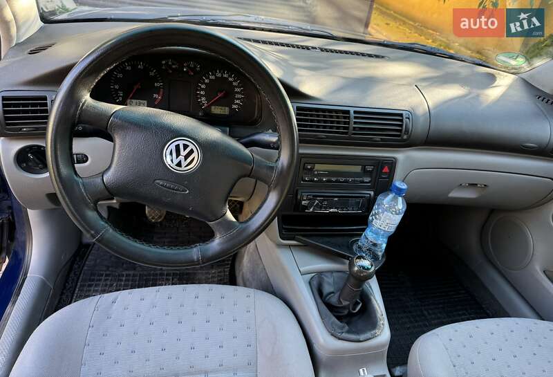 Универсал Volkswagen Passat 1998 в Мукачево