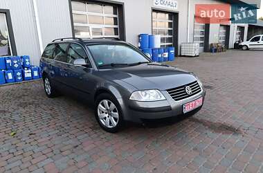 Універсал Volkswagen Passat 2005 в Сарнах