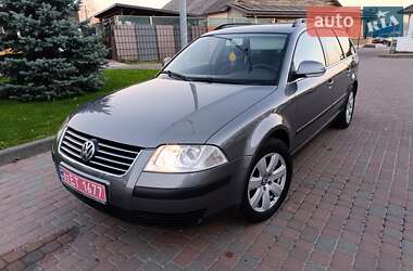 Універсал Volkswagen Passat 2005 в Сарнах