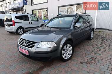 Універсал Volkswagen Passat 2005 в Сарнах