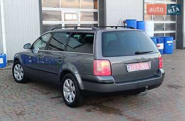 Універсал Volkswagen Passat 2005 в Сарнах