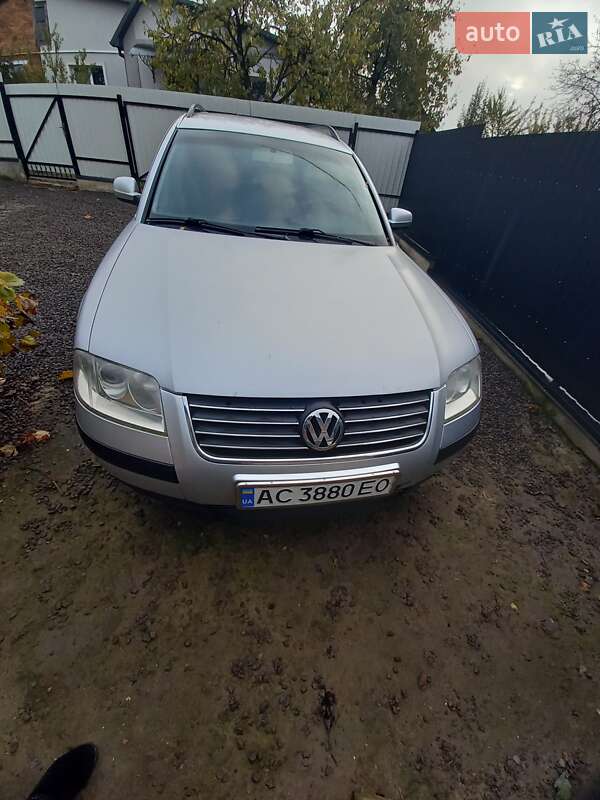 Универсал Volkswagen Passat 2001 в Нововолынске