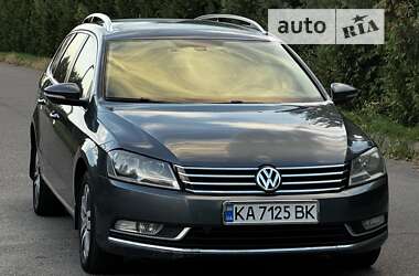 Універсал Volkswagen Passat 2011 в Рівному