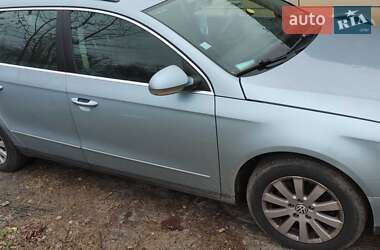 Універсал Volkswagen Passat 2006 в Києві