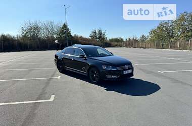 Седан Volkswagen Passat 2012 в Виннице