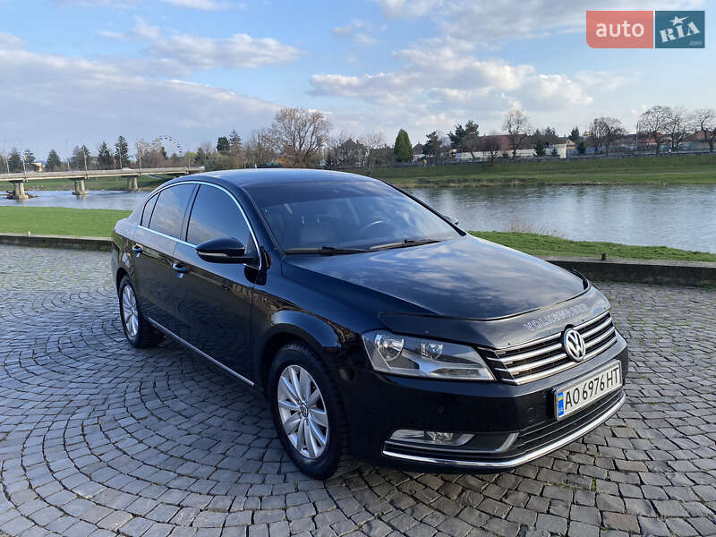 Седан Volkswagen Passat 2014 в Мукачево