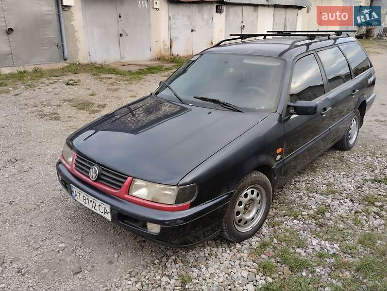 Универсал Volkswagen Passat 1995 в Ивано-Франковске