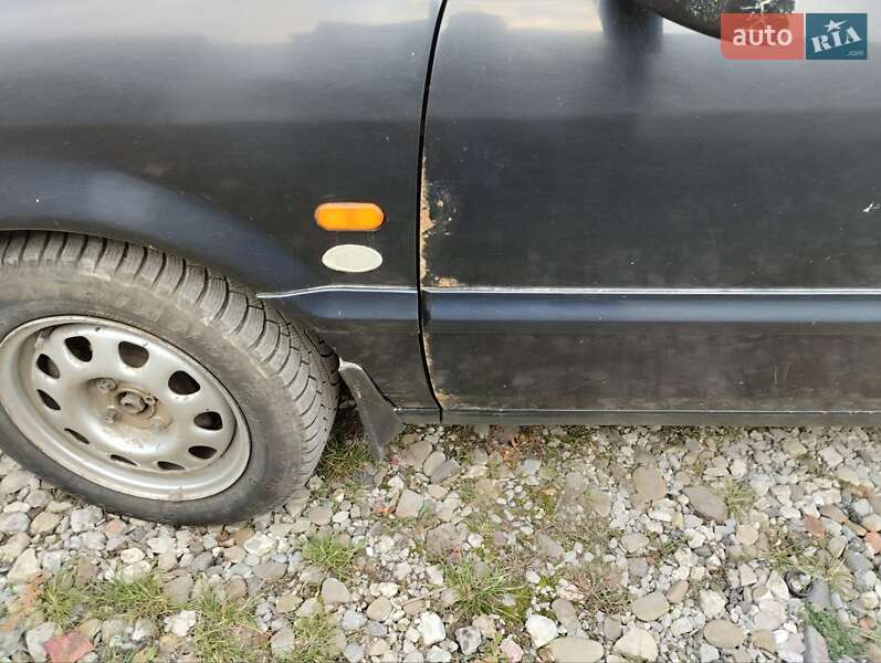 Универсал Volkswagen Passat 1995 в Ивано-Франковске