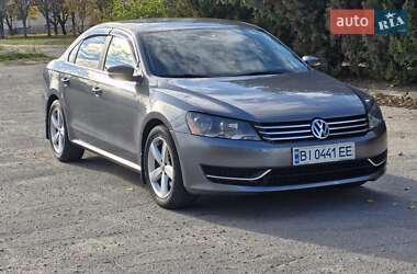 Седан Volkswagen Passat 2013 в Кременчуге