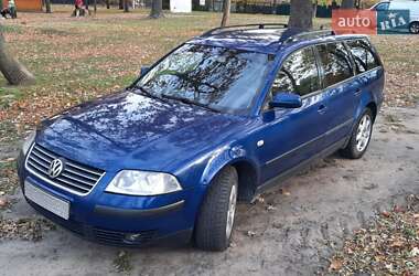 Універсал Volkswagen Passat 2001 в Бучі