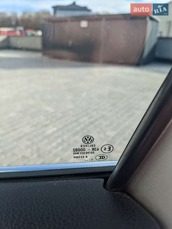 Универсал Volkswagen Passat 2011 в Тернополе
