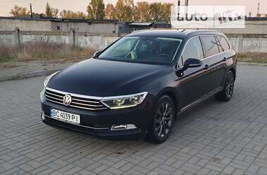 Универсал Volkswagen Passat 2017 в Запорожье