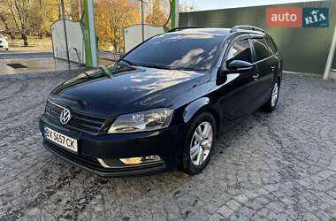 Універсал Volkswagen Passat 2012 в Хмельницькому
