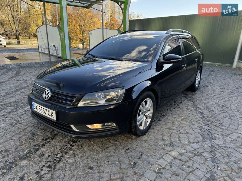 Універсал Volkswagen Passat 2012 в Хмельницькому