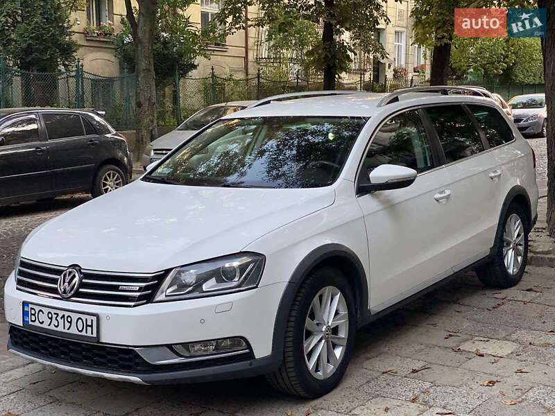 Универсал Volkswagen Passat 2014 в Львове