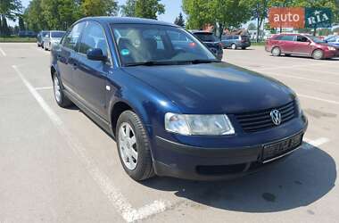 Седан Volkswagen Passat 2000 в Білій Церкві