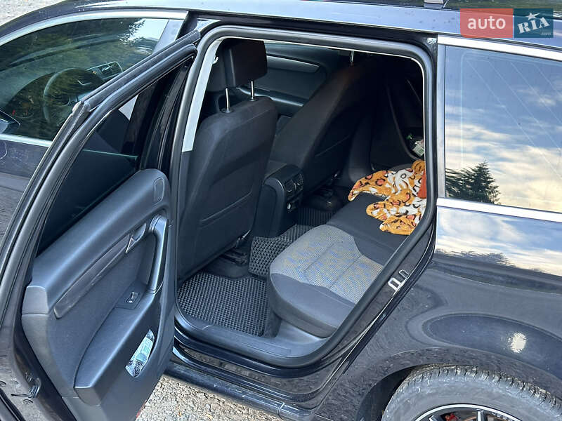 Универсал Volkswagen Passat 2013 в Ужгороде