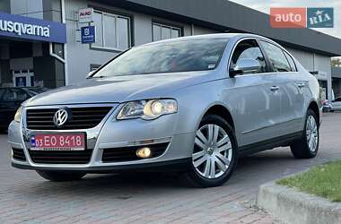 Седан Volkswagen Passat 2006 в Сарнах