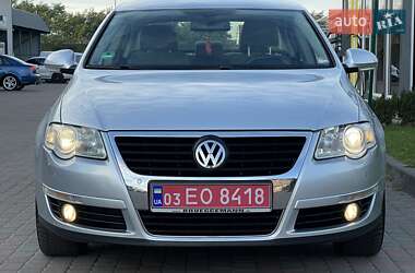 Седан Volkswagen Passat 2006 в Сарнах