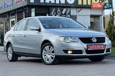 Седан Volkswagen Passat 2006 в Сарнах