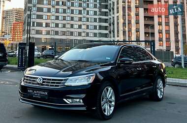 Седан Volkswagen Passat 2017 в Києві