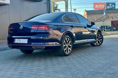 Седан Volkswagen Passat 2018 в Одесі