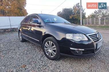 Седан Volkswagen Passat 2008 в Первомайске