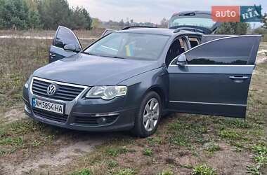 Универсал Volkswagen Passat 2009 в Житомире