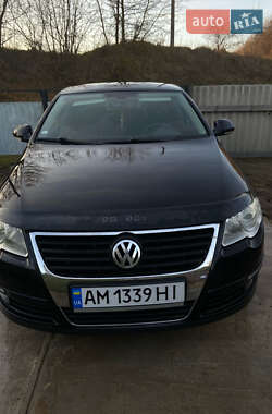 Седан Volkswagen Passat 2006 в Овручі