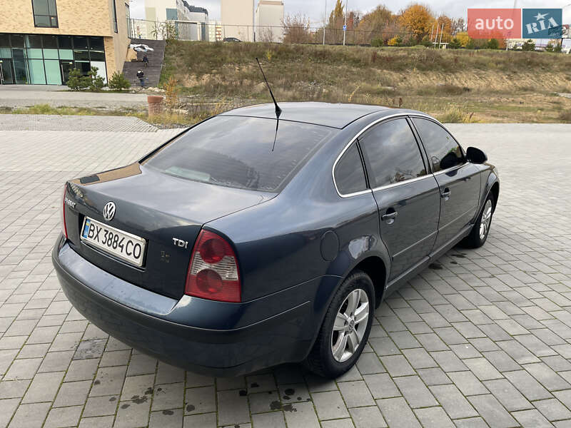 Седан Volkswagen Passat 2004 в Хмельницком