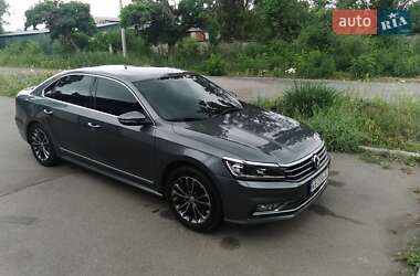 Седан Volkswagen Passat 2015 в Кривому Розі