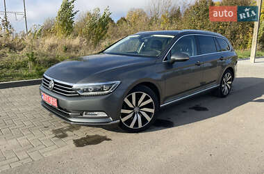 Універсал Volkswagen Passat 2015 в Рівному