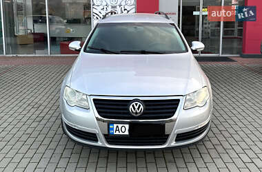 Універсал Volkswagen Passat 2007 в Хусті