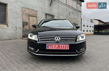 Універсал Volkswagen Passat 2011 в Сумах