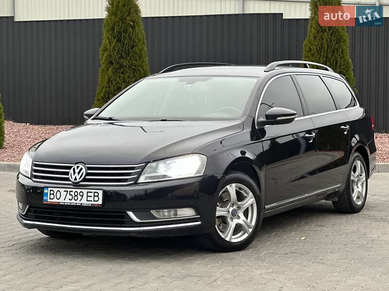 Універсал Volkswagen Passat 2011 в Тернополі