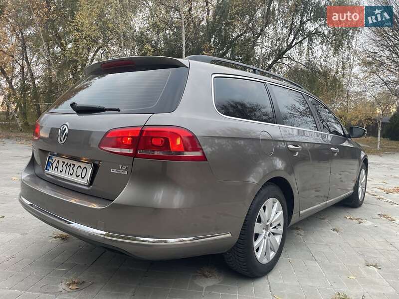 Универсал Volkswagen Passat 2011 в Николаеве