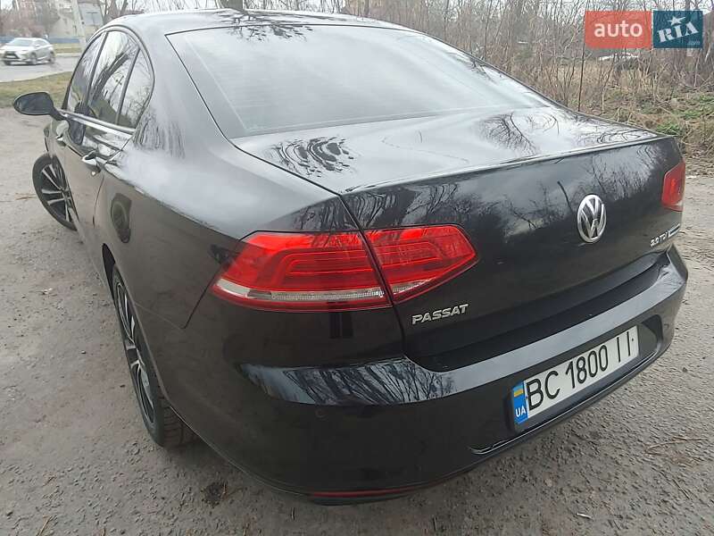 Седан Volkswagen Passat 2016 в Шептицькому