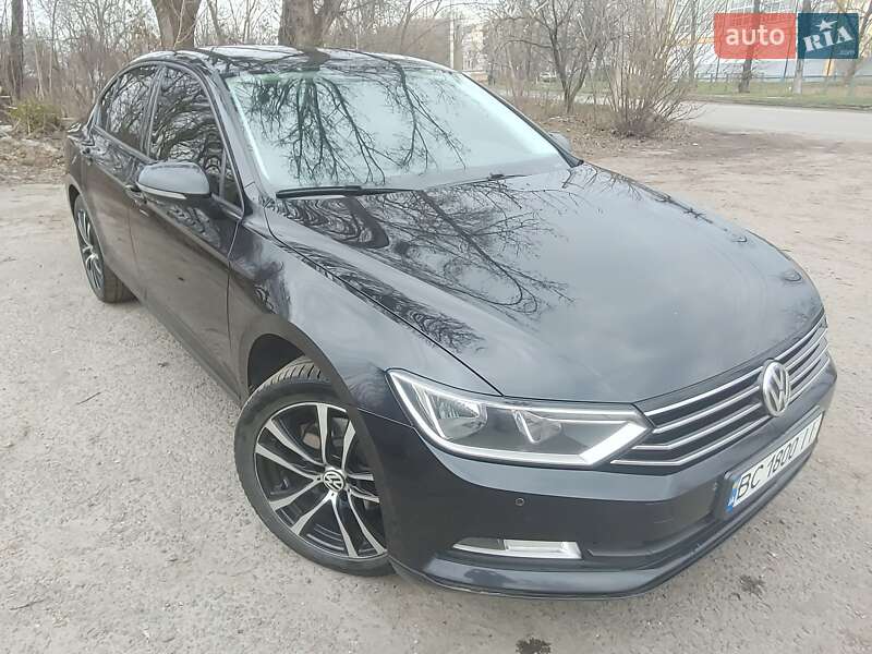 Седан Volkswagen Passat 2016 в Шептицькому