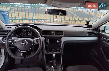 Седан Volkswagen Passat 2016 в 