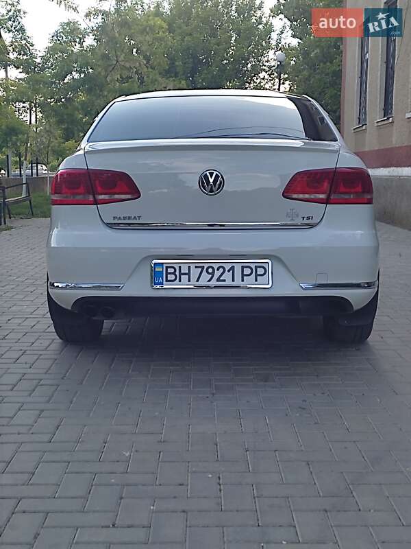Седан Volkswagen Passat 2012 в Сарате