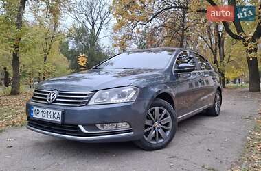 Седан Volkswagen Passat 2011 в Запоріжжі