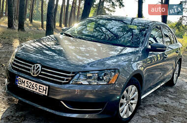 Седан Volkswagen Passat 2012 в Сумах