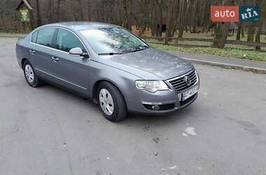 Седан Volkswagen Passat 2007 в Рожнятові