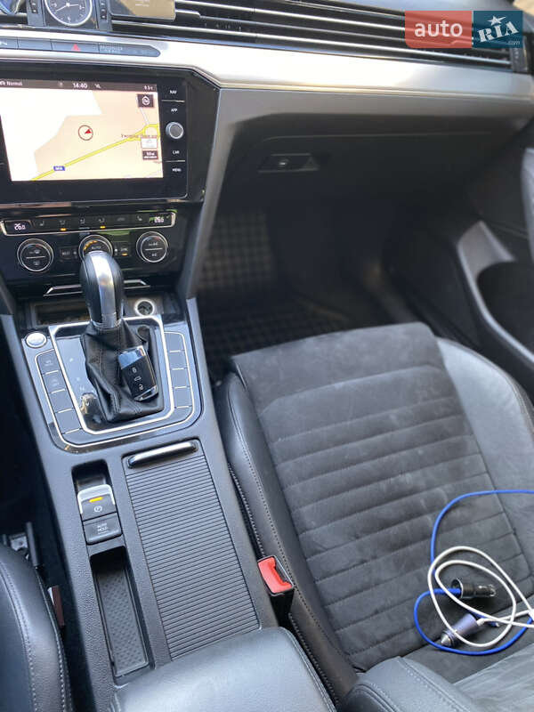 Седан Volkswagen Passat 2018 в Мукачевому