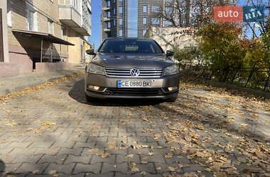 Седан Volkswagen Passat 2011 в Чернівцях